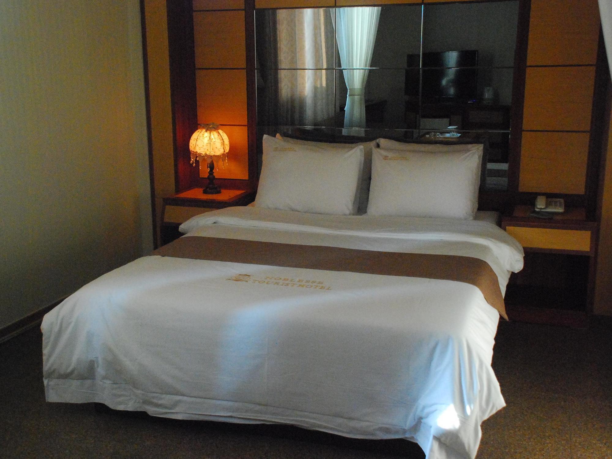 Noblesse Tourist Hotel Seul Zewnętrze zdjęcie